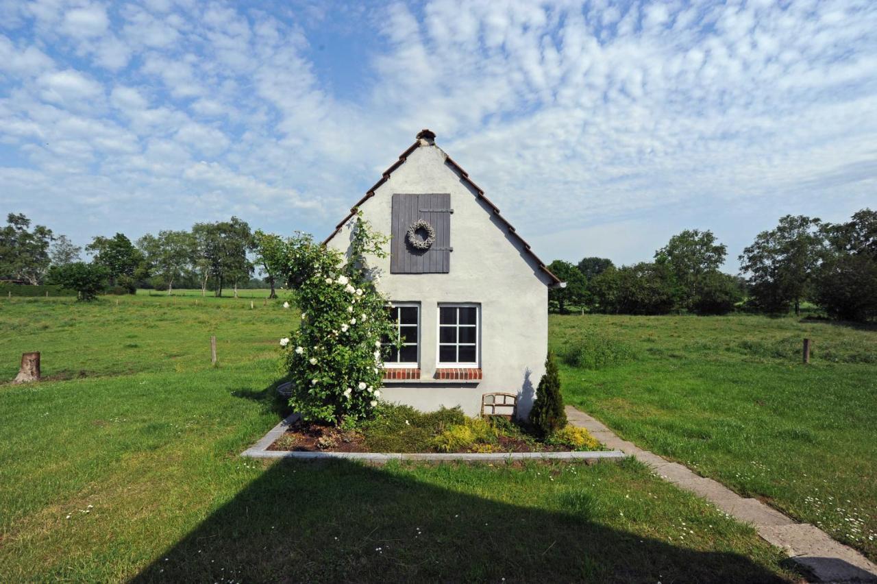 Ferienhaus Adamla, 65319 Moormerland Buitenkant foto