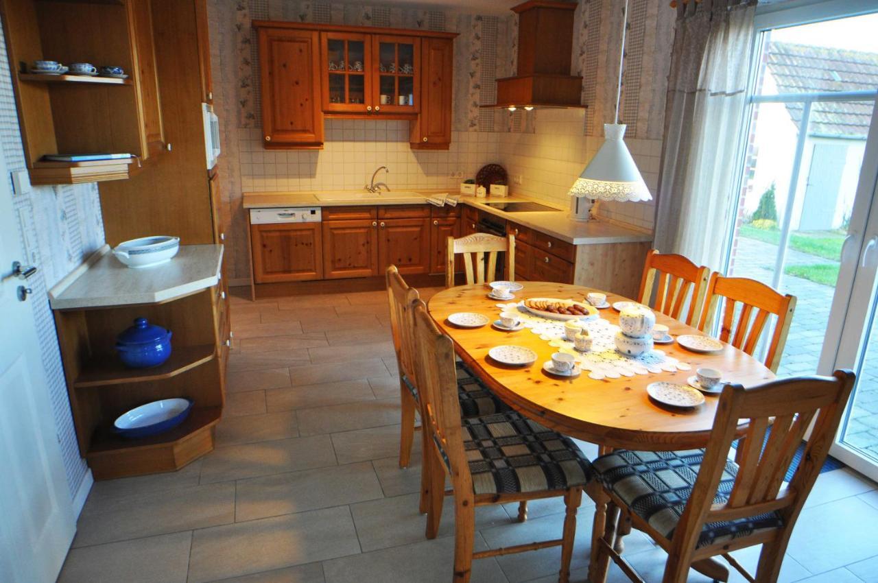 Ferienhaus Adamla, 65319 Moormerland Buitenkant foto